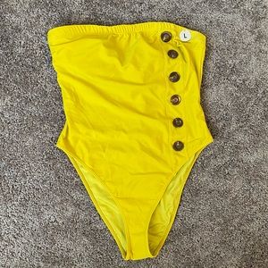 COPY - NWT forever 21 one piece strapless swimsuit